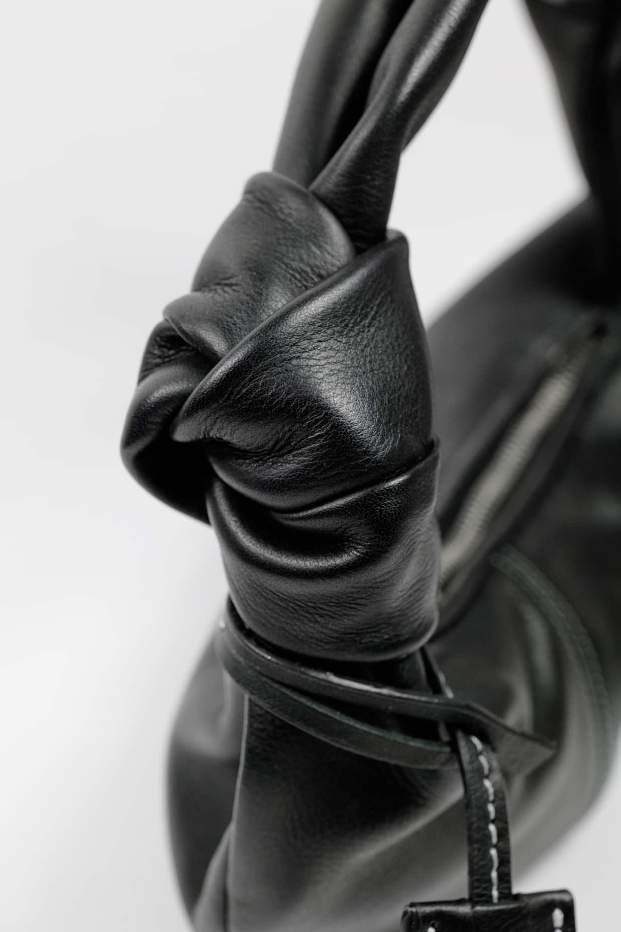 preview-d-Black