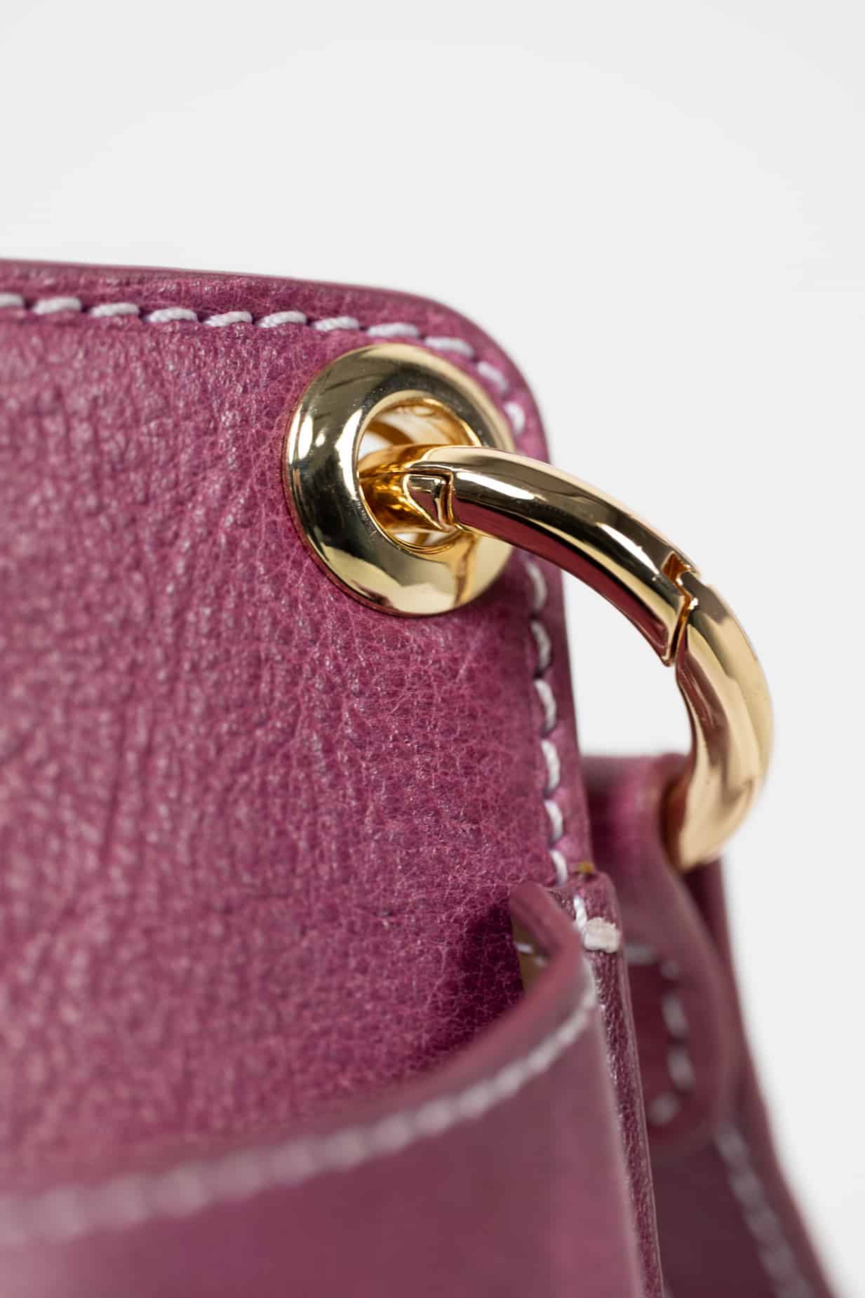 preview-g-Fuchsia